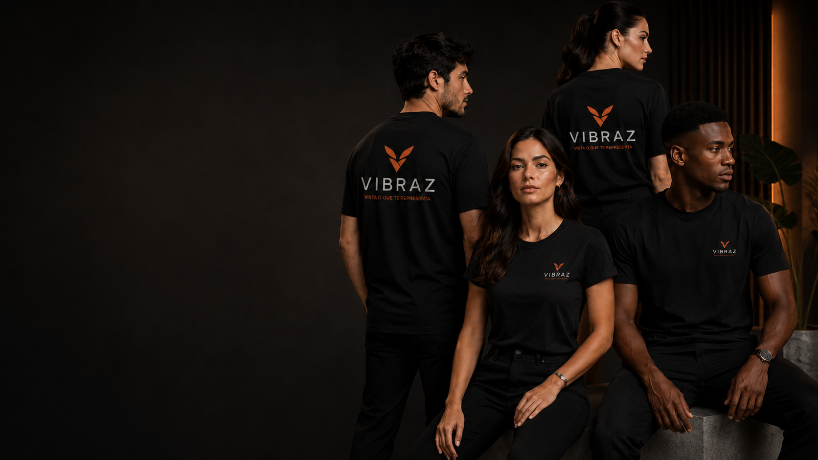 Equipe usando camisetas personalizadas VIBRAZ